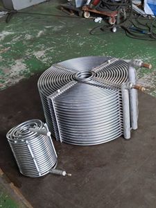 <span class=keywords><strong>Scambiatore</strong></span> <span class=keywords><strong>di</strong></span> <span class=keywords><strong>Calore</strong></span> a Spirale in Acciaio Inox 304 316L <span class=keywords><strong>di</strong></span> Grandi Dimensioni per Raffreddamento <span class=keywords><strong>di</strong></span> Birra e Latte - Product Image 3