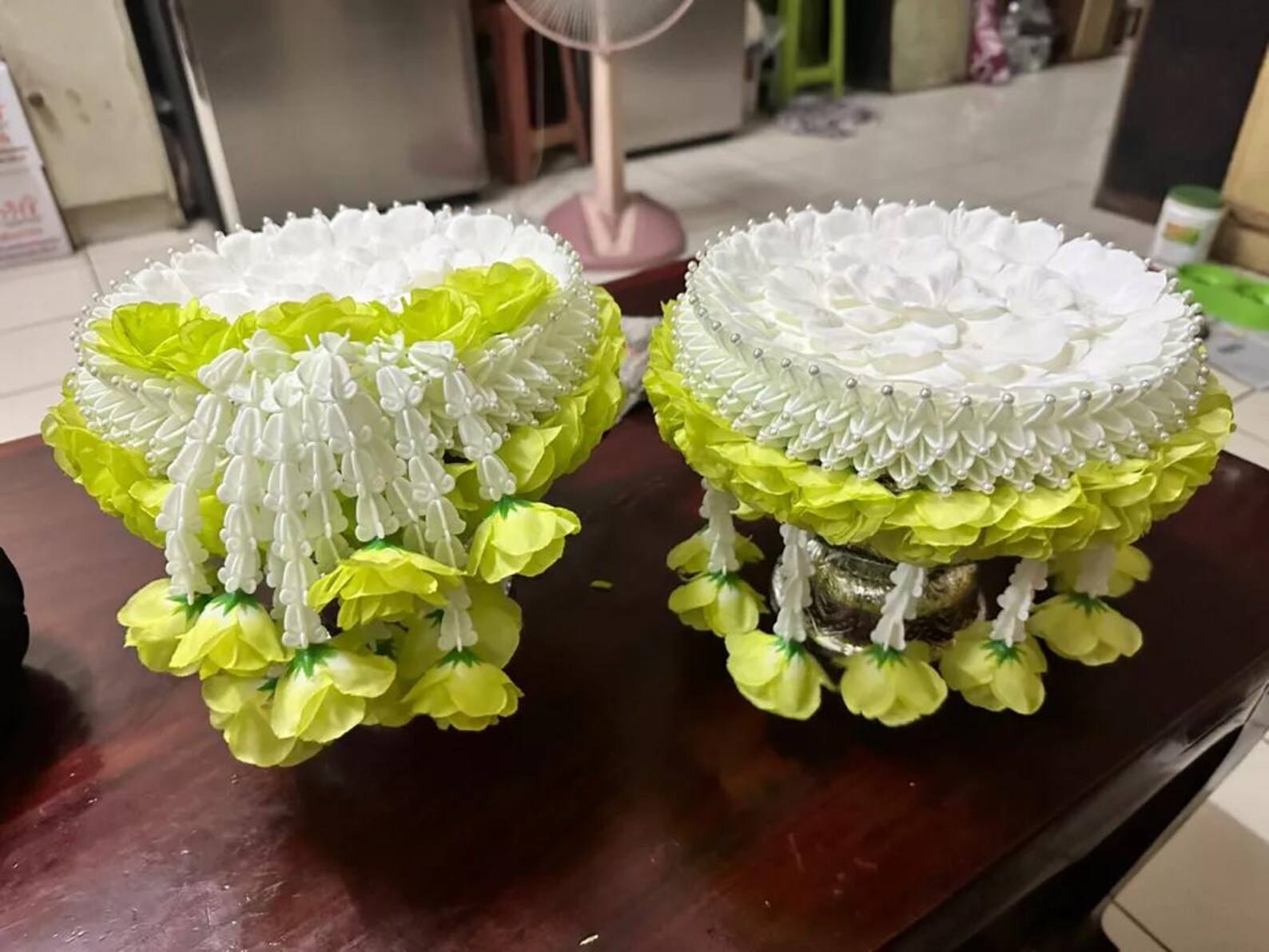 สีเขียวอ่อน