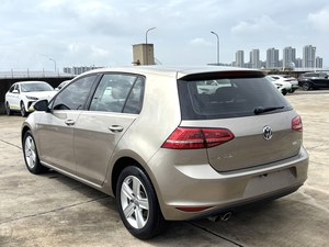 OFFRE SPÉCIALE Voiture d'occasion 2024 <span class=keywords><strong>VOLKSWAGEN</strong></span> <span class=keywords><strong>Golf</strong></span> <span class=keywords><strong>GTI</strong></span> 2.0T SE Propre et en excellent état, sans accident, meilleur <span class=keywords><strong>prix</strong></span>, <span class=keywords><strong>prix</strong></span> avantageux, commande en gros disponible - Product Image 4