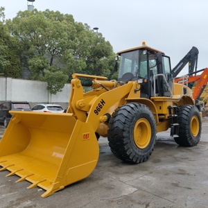 Chargeuse sur pneus d'occasion Cat 966H, faible nombre d'heures, d'origine japonaise, modèle classique robuste, efficace pour les carrières, la construction, etc. - Product Image 1