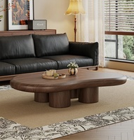 Table basse design irrégulière avec design cannelé pour la maison et le salon
