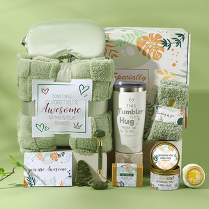 Cesto Regalo Premium per il Relax e la Cura Personale, Ideale per l'Apprezzamento dei Dipendenti Femminili - Product Image 2