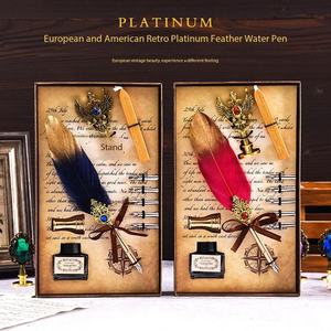Exclusiva Pluma Estilográfica Retro Personalizable con Degradado Platino, Ideal para Regalos para Niños y Niñas - Product Image 1
