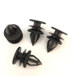 Clips de fixation pour panneau intérieur Ford Focus GM11519032 pour remplacement et réparation de garniture de porte - Product Image 4