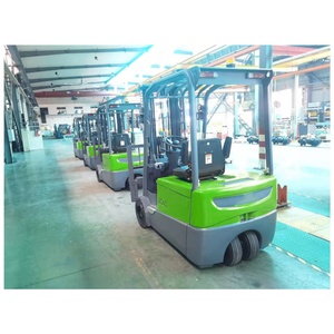 Chariot élévateur électrique miniature à trois roues avec batterie au lithium portable, capacité de 1,6 tonne, 1,8 tonne, 2,0 tonne, hauteur de levage de 3 m à 6 m - Product Image 2