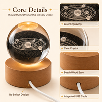 Boule de cristal du système solaire gravée au laser 3D, lampe de nuit avec base en bois de hêtre ronde USB pour la décoration de la maison, cadeau