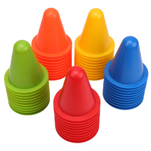 योटो लचीला पी प्लास्टिक रोलर स्केटिंग रोड ब्लॉक शंकु और फुटबॉल प्रशिक्षण के लिए 8 सेमी - Product Image 4