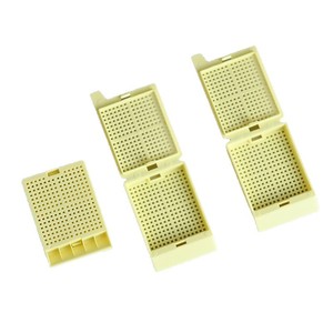 Disposable <b>Plastic</b> Embedding Box With Lid <b>Square</b> Grid Round Hole Lab Microplate Storage <b>Container</b> - Product Image 5