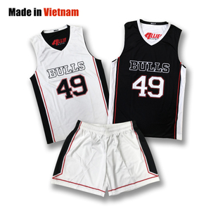 Pantalones cortos de baloncesto para hombre de tela duradera, UNIFORMES DE EQUIPO personalizados, camiseta de baloncesto reversible con precios al por mayor - Product Image 1