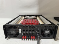 Amplificateur de puissance professionnel MT-8000 3U 4 canaux*1500W 104 circuits intégrés 32 condensateurs. Amplificateur de performance 4 canaux pour KTV, conférence, subwoofer, et systèmes Line Array.