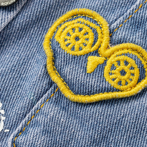 Mùa Thu Mẹ Con Gái Denim Áo Khoác Với Dài Tay Áo Bông Thêu Và In Nút Đóng Cửa Jean Áo Khoác - Product Image 4