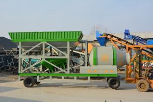 Planta Mezcladora de Concreto Móvil Pequeña, Conjunto Completo de Componentes Principales que Incluyen Motor, Correa Transportadora, Caja de Cambios, PLC y Rodamientos - Product Image 3