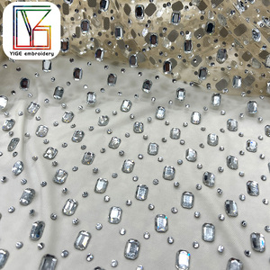 새로운 여성용 스와로브스키 크리스탈 레이스 원단 인기 스톤 수제 신부 튤 드레스 실버 크리스탈 레이스 원단 - Product Image 3