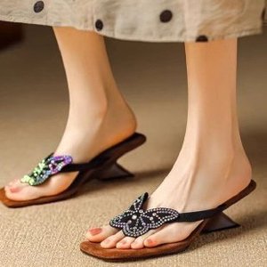 Sandales élégantes à bout carré et strass pour femme, talon bas, forme spéciale, mode estivale - Product Image 3