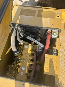 346 horas de trabajo Excavadora Mini CAT 307 de 7 toneladas con motor original Caterpillar C2.4 - Product Image 5