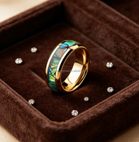 Bague en tungstène 8MM avec incrustation de coquille d'ormeau dorée pour homme, cadeau de festival, fiançailles, mariage, amoureux, ami