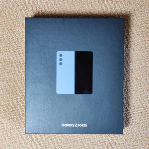 <span class=keywords><strong>Galaxy</strong></span> <span class=keywords><strong>Z</strong></span> <span class=keywords><strong>Fold</strong></span> 5 เครื่องแท้ปลดล็อคแล้ว มือสอง สภาพ A+ ใหม่ 99% ความจุ <span class=keywords><strong>256GB</strong></span>/512GB/1TB หน้าจอ 7.6 นิ้ว AMOLED ราคาส่ง แบตเตอรี่ 4400mAh - Product Image 5