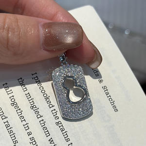 Colgante de Calabaza de Plata Pura S925 con Diseño Único de Nicho, Estilo Medieval Simple, Estilo Chino Nuevo, Joyería con Incrustaciones de Oro - Product Image 3