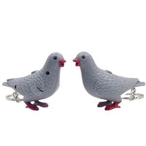 Porte-clés créatif en plastique 3D en forme de pigeon avec lumière LED et son COO COO~ Porte-clés d'<span class=keywords><strong>oiseau</strong></span> pour promotion de cadeaux - Product Image 1