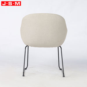 Commercio all'ingrosso ristorante nordico contemporaneo <span class=keywords><strong>in</strong></span> velluto bianco moderno tessuto tappezzeria sedia da pranzo <span class=keywords><strong>con</strong></span> <span class=keywords><strong>piedi</strong></span> di ferro rivestimento <span class=keywords><strong>in</strong></span> polvere - Product Image 4