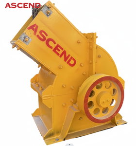 Broyeur à marteaux à moteur diesel PC400x300 PC300x500 avec capacité de 10 20TPH pour le cassage du béton de coke de gypse en Zambie au Kenya - Product Image 1