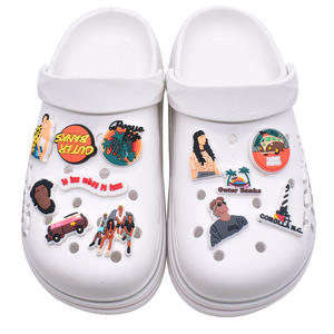 Lotes para Revendedores: Charms de PVC Suave de Alta Calidad para Zapatos, con Formas Variadas de Animales, Frutas y Flores, Venta al por Mayor - Product Image 3