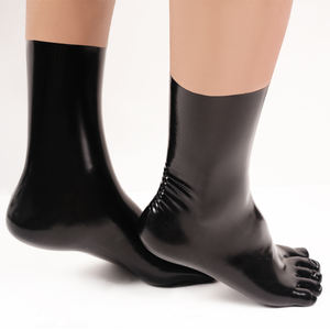 Zwarte Vijf-Teen Fetisj <span class=keywords><strong>Latex</strong></span> Korte Sokken Zachte En Comfortabele Sexy <span class=keywords><strong>Latex</strong></span> Sokken Voor Mode Custom Cutting Service - Product Image 3