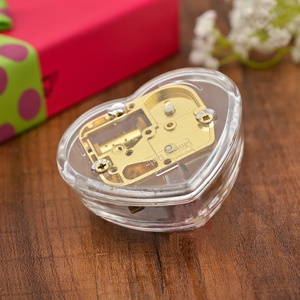 Caja Musical de Acrílico Transparente en Forma de Corazón con Mecanismo de Relojería, Juguete Musical con Mariposa y Llave de Diamantes, Regalo Romántico para Aniversario - Product Image 5