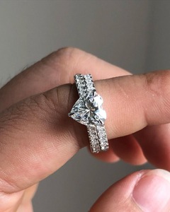 Export Quality 2CT <b>Oval</b> Cut <b>Moissanite</b> Sterling Silver Band Rhodium Plated Prong Setting Trendy Bridal <b>Engagement</b> <b>Ring</b> - Product Image 4