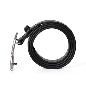 Cinturón Dives S23WB07172 de 3.3 cm de Ancho, Estilo Hip Hop, con Hebilla de Aleación y Cuero PU de Alta Calidad con Corte 3D en Plata Antigua, Logotipo Personalizable - Product Image 4