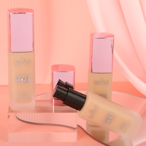 Ivoona nền tảng chất lỏng thịnh hành mãi mãi trẻ mềm mờ không thấm nước dầu-kiểm soát lâu dài Kem che khuyết điểm nóng bán OEM/ODM - Product Image 4