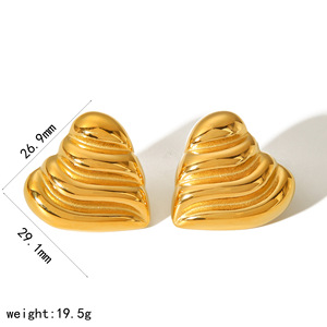 Pendientes de acero de titanio con forma de corazón, diseño geométrico chapado en oro de 18k para mujer, regalo, joyería, accesorio de moda - Product Image 4