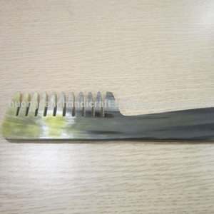 Fashion and Popular Buffalo-Horn <b>Hair</b> Comb Vietnam with handy - Product Image 1