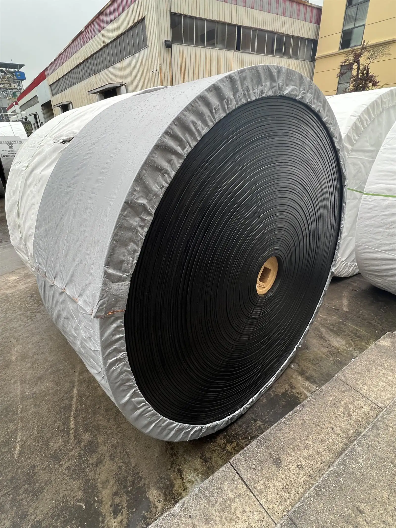 High Quality Durable Coal Mine Ep1500/6 Rubber Conveyor Belts For Iron Ore Pellets