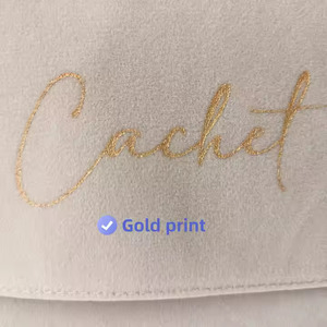 Piccoli orecchini <span class=keywords><strong>in</strong></span> <span class=keywords><strong>tessuto</strong></span> scamosciato Ultra Fine <span class=keywords><strong>in</strong></span> fibra borsa per gioielli con rossetto nero regalo cosmetici <span class=keywords><strong>in</strong></span> velluto con Logo personalizzato - Product Image 2