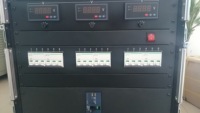 Equipo de Distribución de Energía SX-18CP Trifásico de 63A, 5 Núcleos, 16A, Impermeable, con Conector Powercon, Interruptor Francés, Luces LED, 220V