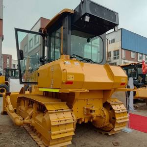 Bouteur sur chenilles 17,4T D170 avec rayon de braquage de 2800 mm pour les opérations de <span class=keywords><strong>d</strong></span>éfrichage et de remblayage dans le <span class=keywords><strong>d</strong></span>éveloppement des infrastructures - Product Image 1