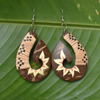 Mode boucle d'oreille à la main sculpté noix de coco bijoux tressé rotin paille boucles d'oreilles pour femmes filles