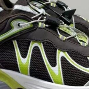 <b>Top</b>-quality fashionable sports shoes - men's lace-up breathable mesh running shoes with anti-slip design for casual wear - Product Image 1