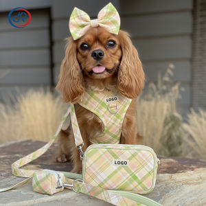 OKKPETS Harnais réglable <span class=keywords><strong>pour</strong></span> <span class=keywords><strong>chien</strong></span> Logo personnalisé avec protecteur de siège de <span class=keywords><strong>voiture</strong></span> assorti Hamac Housse de siège de <span class=keywords><strong>voiture</strong></span> <span class=keywords><strong>pour</strong></span> <span class=keywords><strong>chien</strong></span> de compagnie Housse de siège arrière - Product Image 4