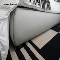Lit en bois de taille Queen, design éco-responsable, avec revêtement en cuir, pour chambre à coucher