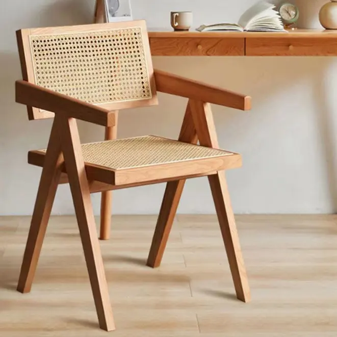 Sedia da pranzo moderna in rattan di legno massello del ristorante della natura nera di alta qualità con il braccio