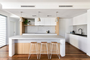 Gabinetes de Cocina Modernos Blancos con Diseño 3D y Isla, Novedad 2024 - Product Image 2
