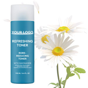 Tonique Liquide pour la Peau à la Niacinamide, à la Vitamine C, à l'Acide Hyaluronique et à la Camomille, Biologique, Vegan, Luxe, Éclaircissant, Hydratant, Apaisant - Product Image 1