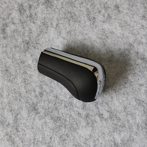 Car Gear <b>Knob</b> Leather Ergonomic For Toyota Corolla Crown Manual <b>Shift</b> <b>Knob</b> Black Chrome Top - Product Image 3