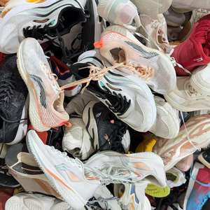 รองเท้ามือสองของแท้ทุกชนิดทุกขนาดสำหรับผู้หญิง ราคาขายส่ง รวมถึงเครื่องประดับแฟชั่นสำหรับผู้หญิง - Product Image 1