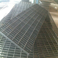Grille soudée en acier plat Grille en acier résistant à la corrosion Passerelle d'usine