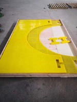 Tapis antidérapant pour plateforme de forage, OEM ODM, approvisionnement en gros, résistant à l'eau salée pour applications marines et pétrolières, en polyuréthane avec clous en acier