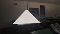 Plafonnier LED suspendu en forme de Triangle, design créatif, luminaire décoratif de plafond, idéal pour une cuisine ou une cuisine