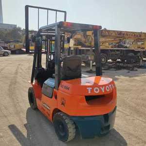 Forklift Diesel Toyota Bekas Asli Jepang 7FD30 & 8FD30, 3 Ton 2 Tingkat, Performa Baik, Pilihan Terjangkau Jangan Lewatkan - Product Image 3